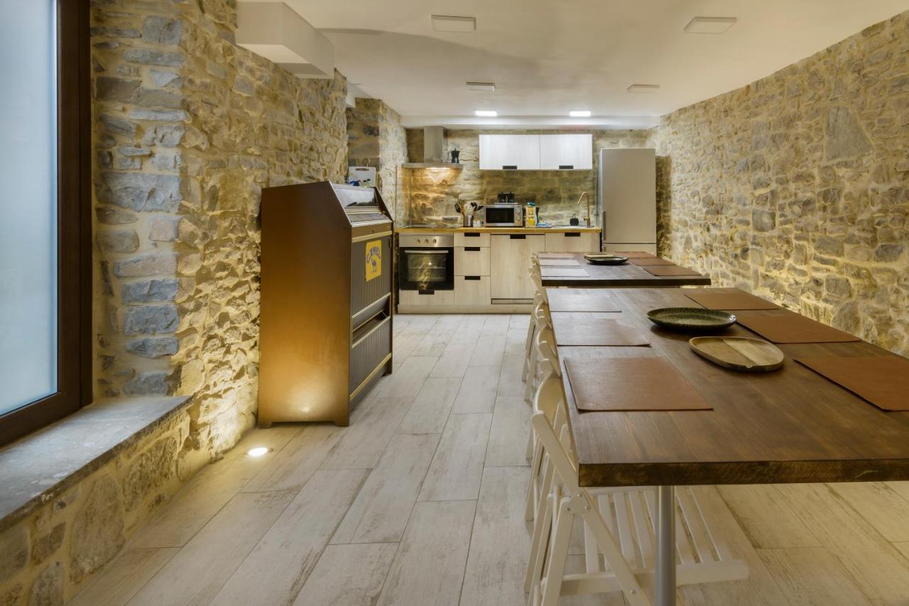 Hotel Casa Campanilla Jaca Zewnętrze zdjęcie